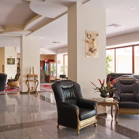 Mercury Hotel 4*