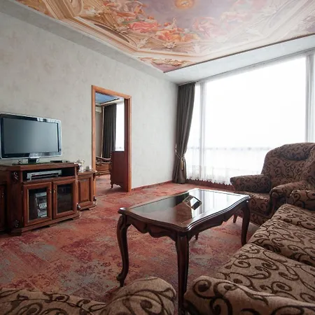 Szálloda Mercury 4*